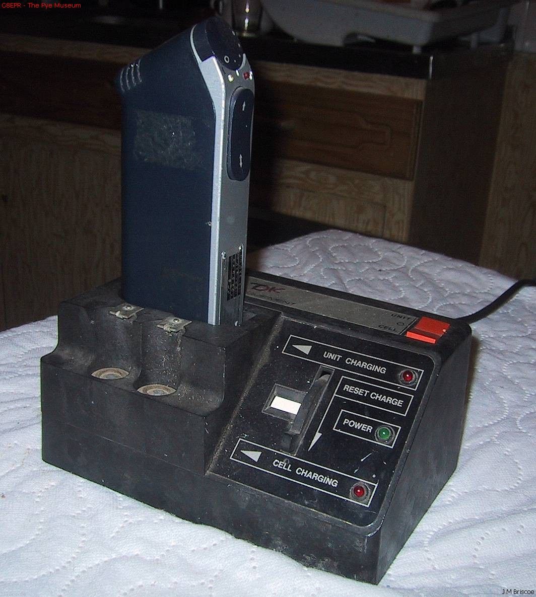 G8EPR Pye Museum - PF8 Pocketphone BC22 CI5 Professionals